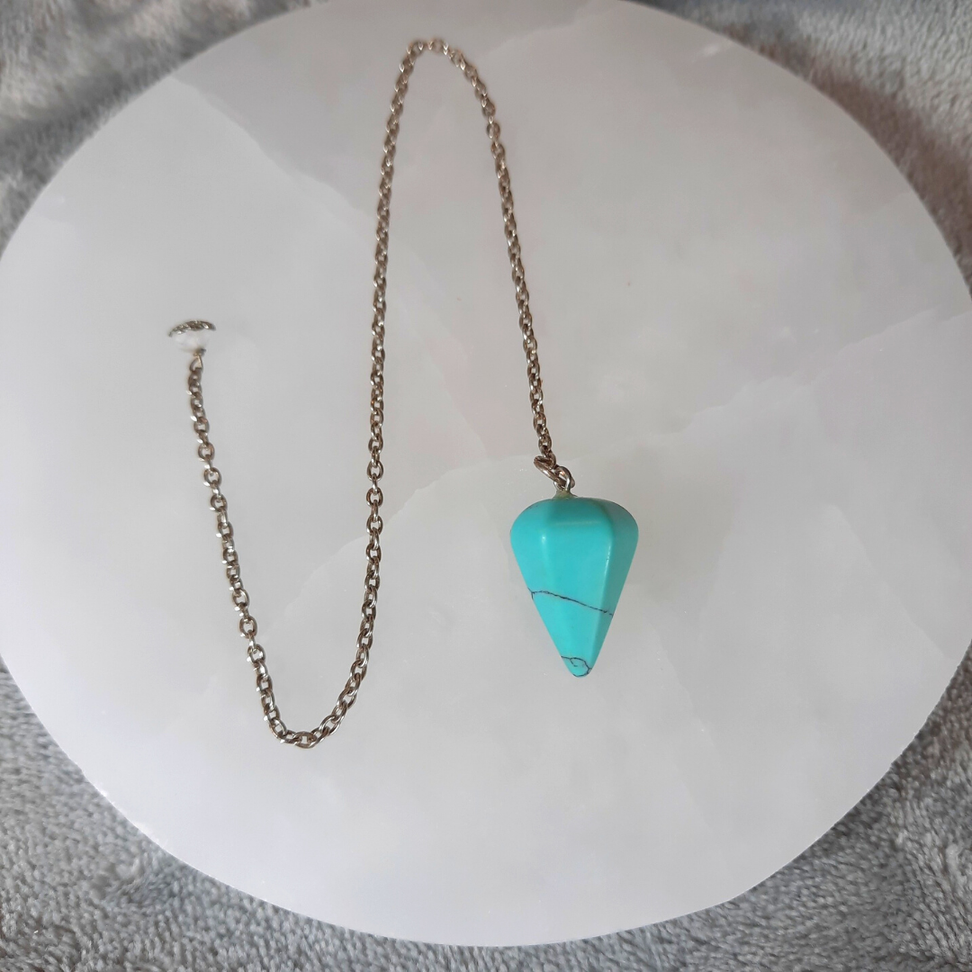 Turquoise Pendulum